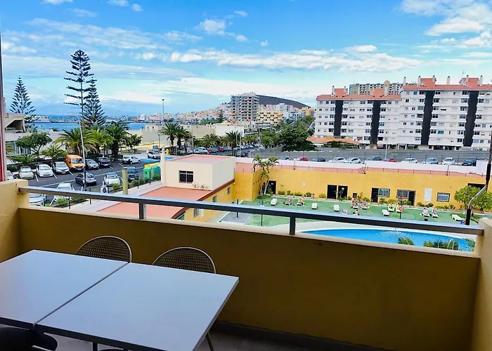 One-bedroom Cristianos - Free Wifi Appartement