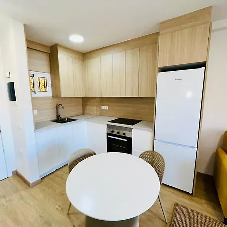 One-bedroom Cristianos - Free Wifi شقة *