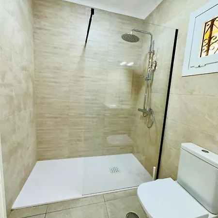 One-bedroom Cristianos - Free Wifi شقة لوس كريستيانوس