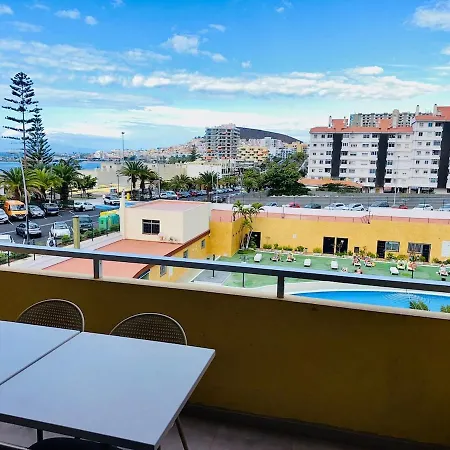One-bedroom Cristianos - Free Wifi شقة